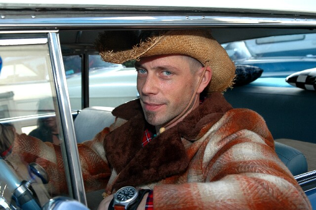 min 2007 11 25 crusin 108